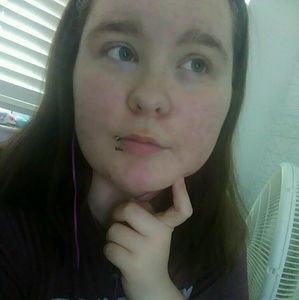 Meet your Posher, Kay